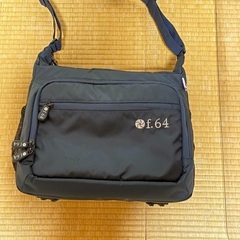 カメラバッグ　シモダ、f64