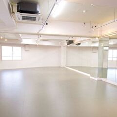 バレエ・ピラティススタジオ★無料体験レッスン開催★の画像