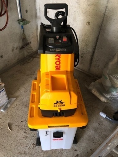 ほぼ新品❗️】粉砕機・ガーデンシュレッダー・チッパー・RYOBI