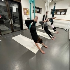 エアリアルヨガ　体験レッスン　『オーシャン ハート』の画像