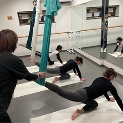 エアリアルヨガ　体験レッスン　『オーシャン ハート』の画像