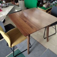 たった3千円ポッキリ 2018年製 食卓テーブル 3点セット