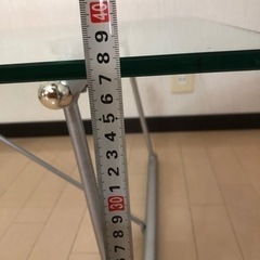ガラステーブルお譲りします。の画像