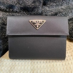 PRADA 財布 折りたたみ