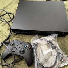 Xbox One X本体