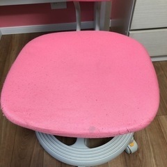 小泉　コイズミ　子供勉強椅子　二つありますの画像