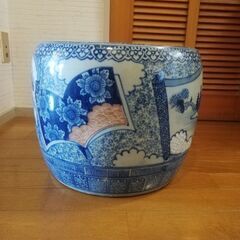 火鉢　メダカ　鉢の画像