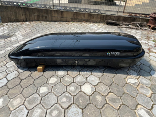 ルーフボックス