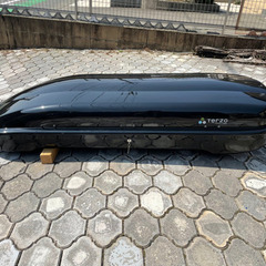ルーフボックス