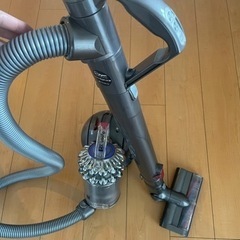 【価格交渉OK】ダイソン掃除機の画像
