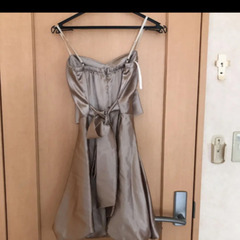 ドレス　ワンピースの画像