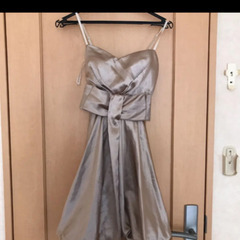 ドレス　ワンピース