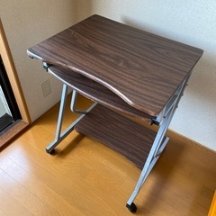 パソコンデスク