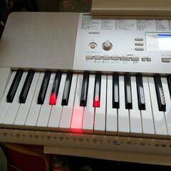 カシオ　電子キーボード　LK-221の画像
