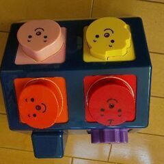 こどもちゃれんじのおもちゃ 形あわせの画像