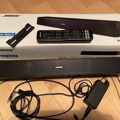 BOSE solo5 サウンドバー　壁掛け用キット付き