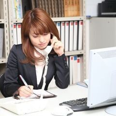 【オフィスデビュー☆彡】時給1,300円■交通費支給■土日休みの画像