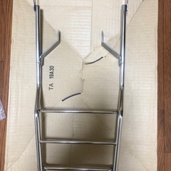 丸目スーパーカブの延長リアキャリアとリアキャアリ取り付けシートの画像