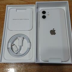 ②【新品未使用】Apple iPhone12 64GB 白/White ドコモ版SIMフリー