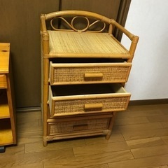 籐家具　4段引き出しの画像