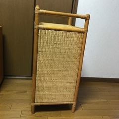 籐家具　4段引き出しの画像