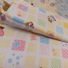 ディズニー　ベビーベッドガードの画像