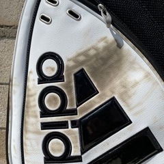 ゴルフバッグ(キャディーバッグ) アディダスの画像