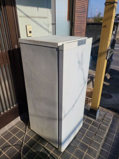 三菱 121L ノンフロン冷凍庫 MF-U12N-W 2009年製 三菱 121L ノンフロン冷凍庫 MF-U12N-W 2009年製 - メルカリ