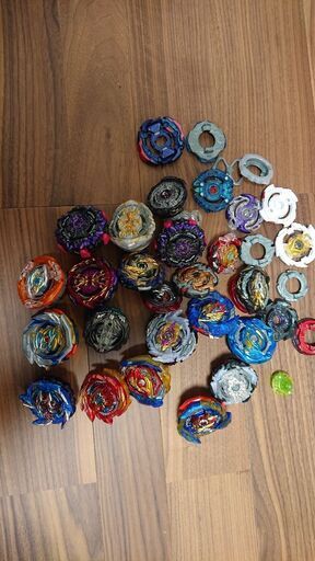 ベイブレードバースト引退品