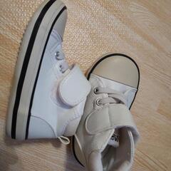 子供　靴　スニーカー　白　13.0の画像