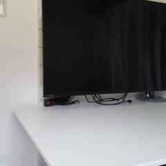 IKEA / 電動昇降機能デスク / BEKANT(ホワイト) / 120cm x 80cm / 定価4万9,990円 / 2年9ヶ月間使用の画像