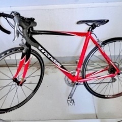 （交渉中）ロードバイク 自転車 赤 （引き取り本日22時まで、明日17時〜18時、20時〜22時OK）