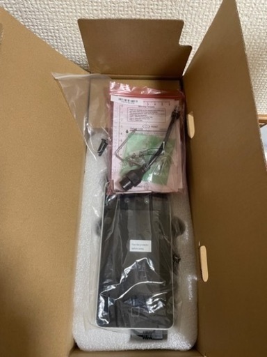 アイリスオーヤマ小型顔認証AIサーマルカメラ