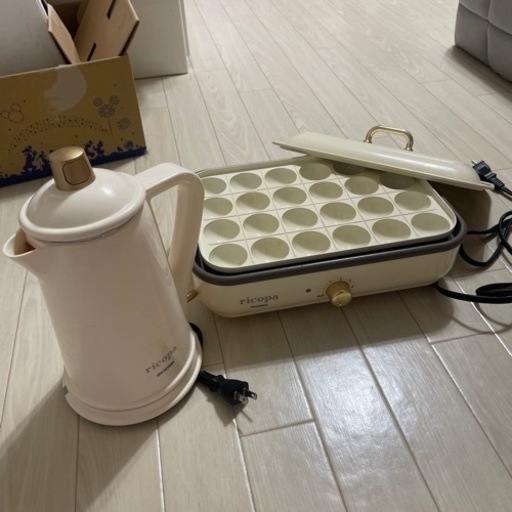 アイリスオーヤマ　ケトル　ホットプレート