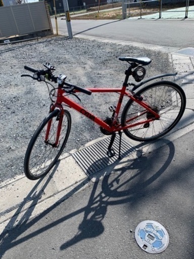 クロスバイク　ブリヂストン　CYLVA F24