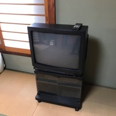 ブラウン管テレビ