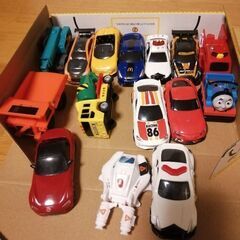 ハッピーセット　パトカー　ミキサー車　トミカ　消防車　ミニカー