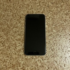 iPhone SE 第二世代　128GB 