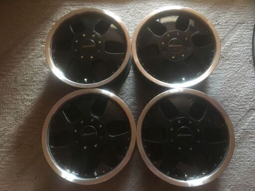 15×5.0J＋42 PCD100 ４H　黒色アルミホイール　金色ボルト　４本　美品