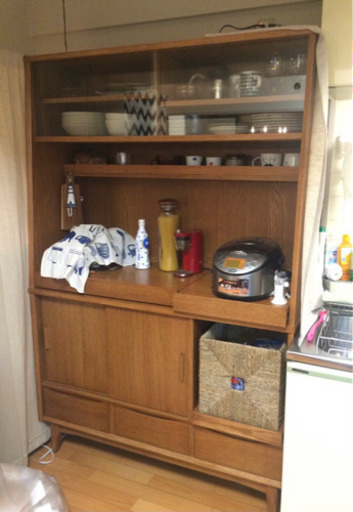 ●unico 食器棚●