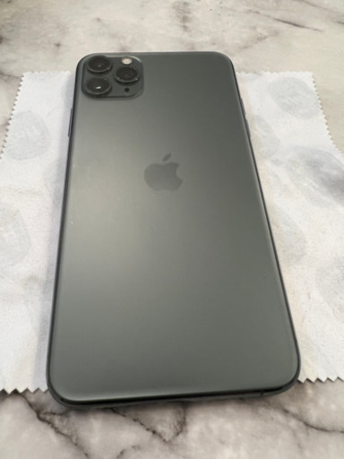 iPhone 11 Pro Max ミッドナイトグリーン 256 GB au