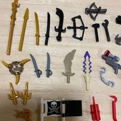 LEGO レゴ　武器、小物セットの画像