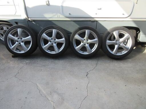 商談成立！プリウス等にお勧め！17インチホイール 215/45R17 中古品「B」