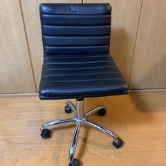ニトリ　ワークチェア　イス