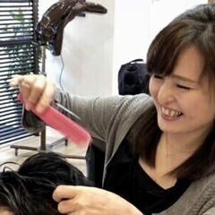 ブランクOK!働きやすさ◎柔軟シフトが自慢の美容室でスタッフ募集...