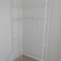 美品　ランドリーラック