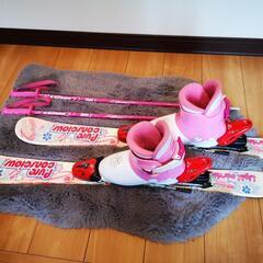 断捨離中　保育園、小学校低学年女の子用　スキーセットの画像