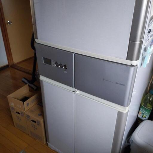 ちょっと大きめな冷蔵庫