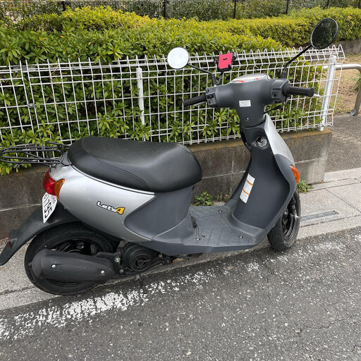 スズキレッツ4　格安最短当日渡し可能　フードデリバリーに最適