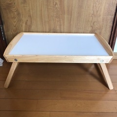 IKEA ベッドトレイ　イケア　人気商品です